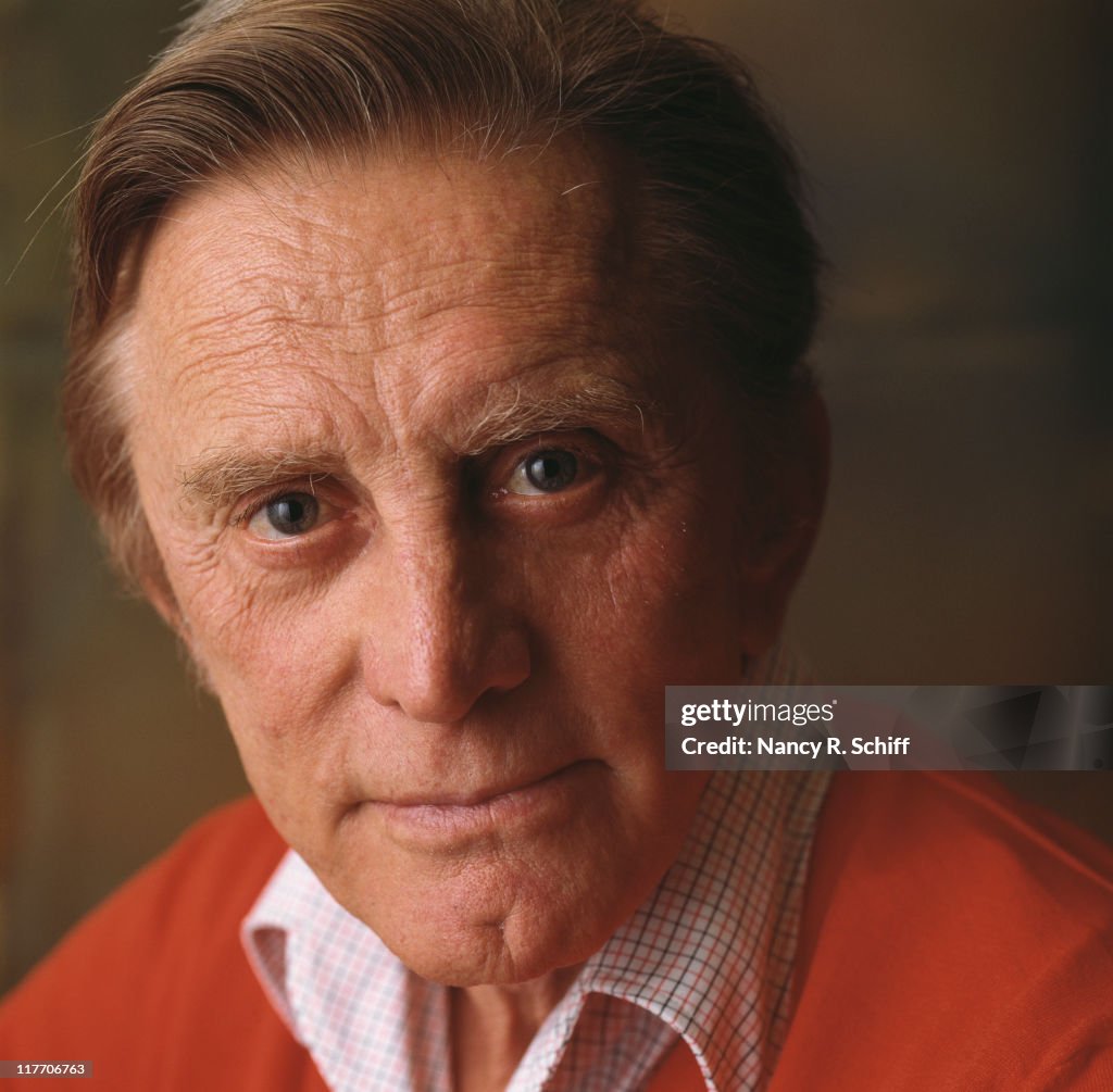 Kirk Douglas