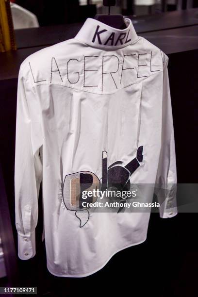 Atmosphere during the “Tribute to the Karl Lagerfeld: The White Shirt Project” exhibition as part of Paris Fashion Week in Paris on September 25,...