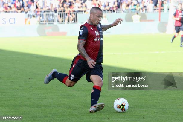 Radja Nainggolan of Cagliari in contrast during the Serie A match between Cagliari Calcio and SPAL at Sardegna Arena on October 20, 2019 in Cagliari,...