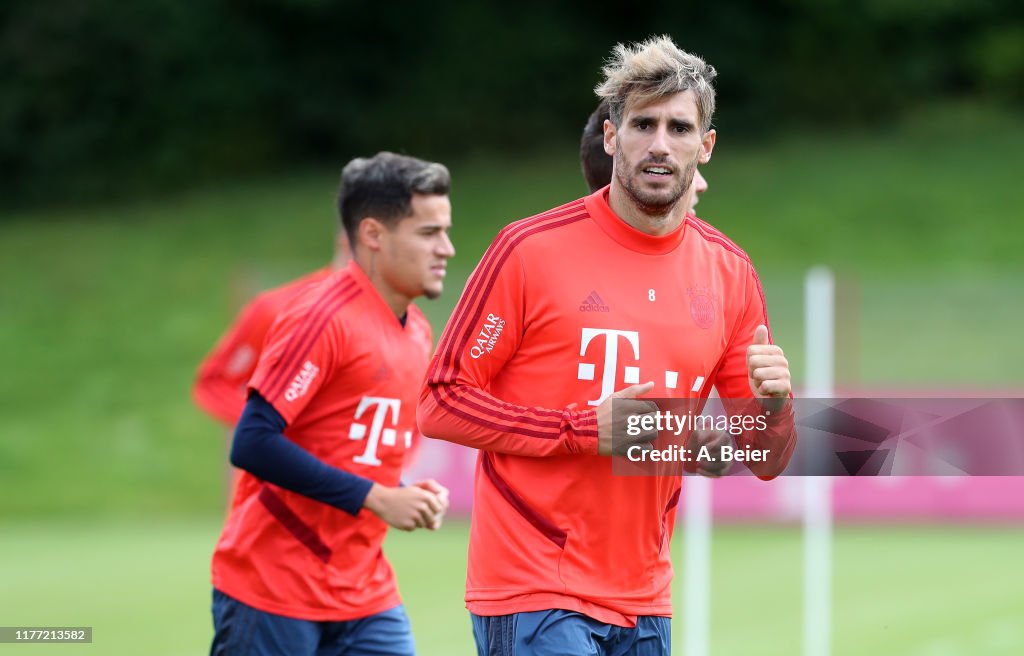 FC Bayern Muenchen - Training Session