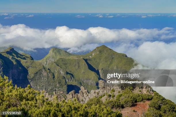 View from the Pico Ruivo, Central Mountains to the west, Madeira, Portugal, Blick vom Pico Ruivo nach Westen, Zentralgebirge.