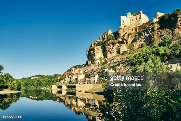 beynac and cazenac, dordogne, france - dordogne stock pictures, royalty-free photos & images