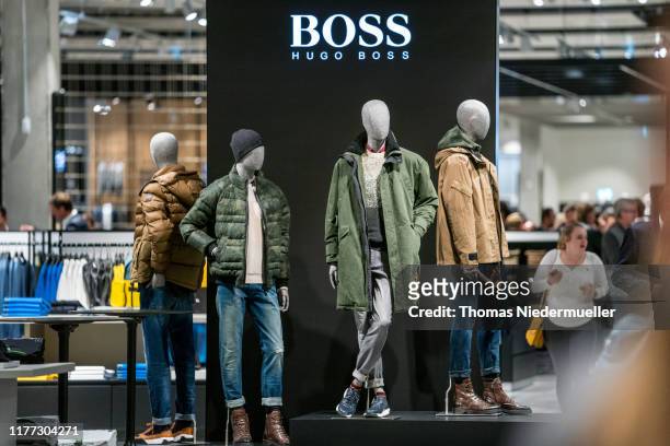 Adviseren discretie Verbaasd 118 Hugo Boss Outlet Photos and Premium High Res Pictures - Getty Images