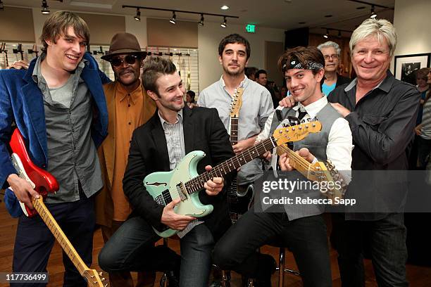101 Jackson Rathbone And Ben Graupner Photos & High Res Pictures ...