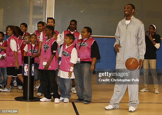 Kobe Bryant and Kids from the Leid Memorial Boys and Girls Club