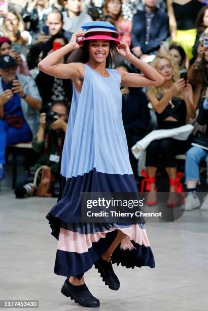 Model walks the runway during the Issey Miyake Womenswear Spring/Summer 2020 show as part of Paris Fashion Week on September 27, 2019 in Paris,...