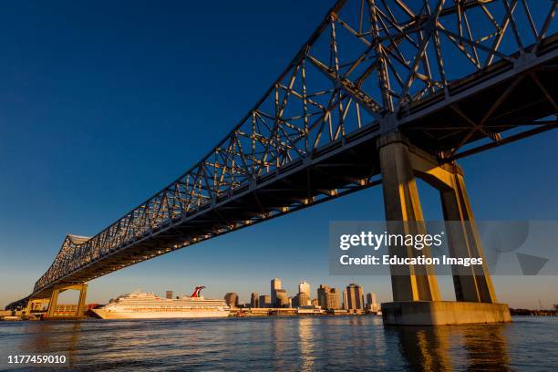 Crescent City Bridges cross Mississippi River from Algiers Point to New Orleans, Louisiana.