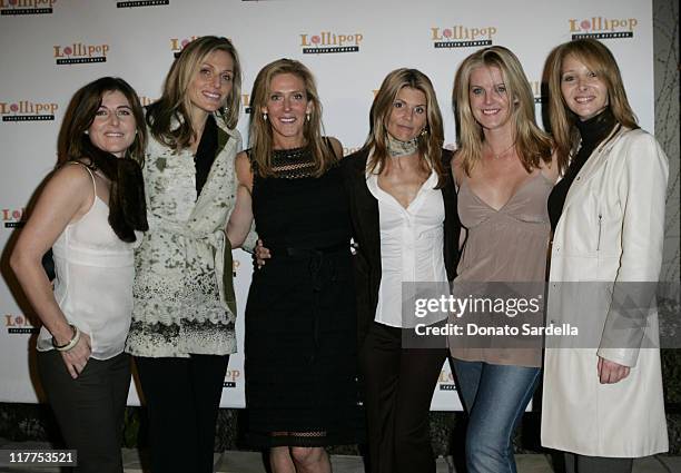 Kay O'Connell, Jamie Tisch, Janet Crown Peterson, Lori Loughlin, Maeve Quinlan and Lisa Kudrow