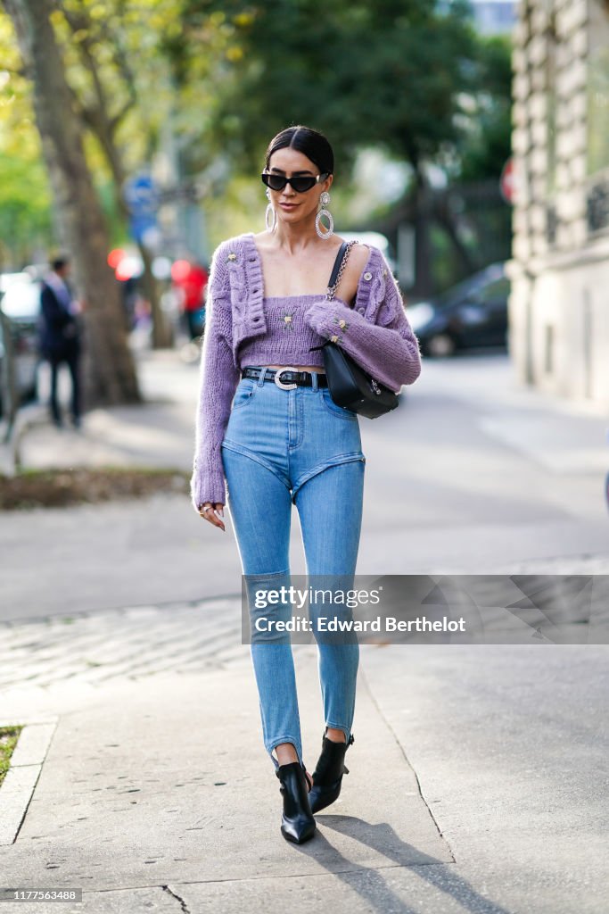 Street Style : Paris Fashion Week - Womenswear Spring Summer 2020