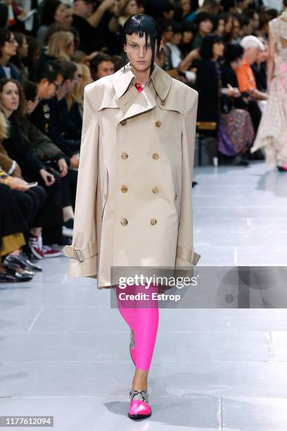 Junya Watanabe : Runway - Paris Fashion Week - Womenswear Spring..., News Photo