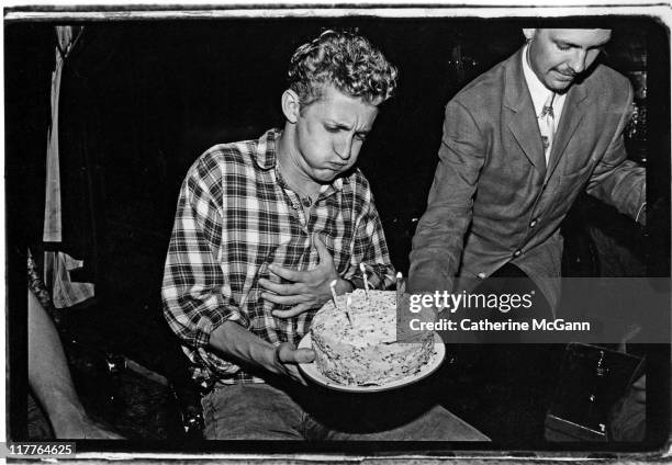 Actor Alex Winter, best known for his role in the 1989 film 'Bill & Ted's Excellent Adventure' at his birthday party at Club Tatou in 1991 in New...