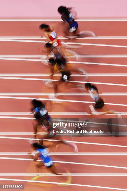 Morolake Akinosun of the United States, Manqi Ge of China, Orlann Ombissa-Dzangue of France, Elaine Thompson of Jamaica, Zarinae Sapong of Northern...