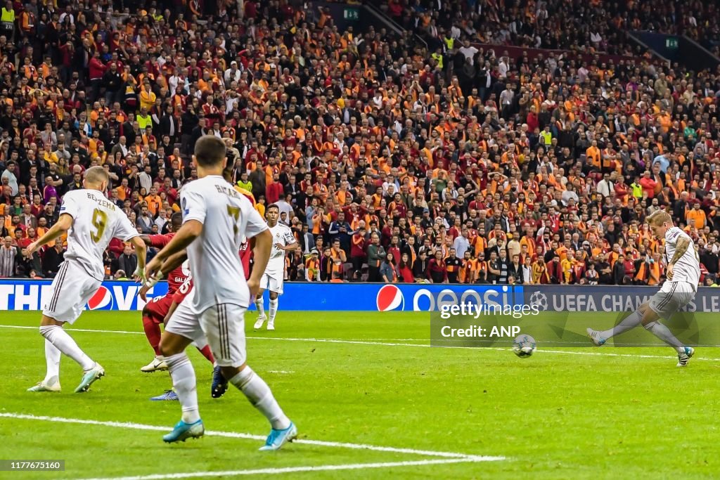 UEFA Champions League"Galatasaray AS v Real Madrid"