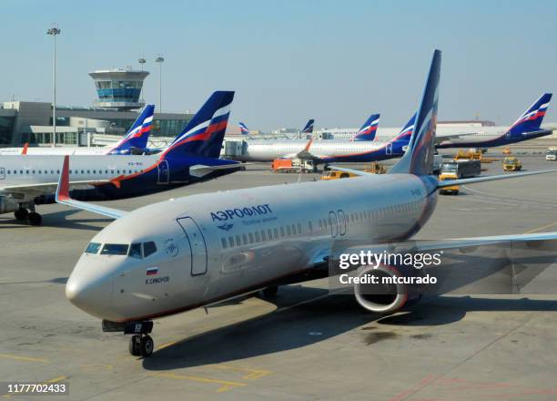 boeing 737 ng (new generation) of aeroflot russian airlines  at sheremetyevo international airport, moscow, russia - aeroflot stock pictures, royalty-free photos & images