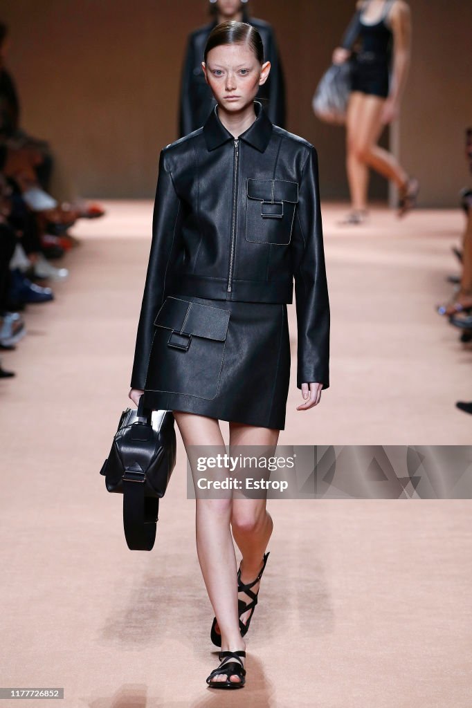 Hermes : Runway - Paris Fashion Week - Womenswear Spring Summer 2020