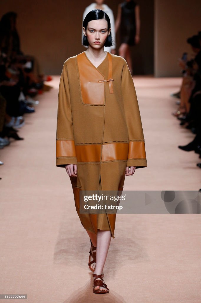 Hermes : Runway - Paris Fashion Week - Womenswear Spring Summer 2020