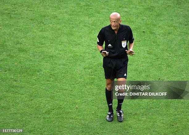 Italian referee Pierluigi Collina is seen 01July 2004 at Dragao stadium in Porto, during the Euro 2004 semi final football match between Czech...