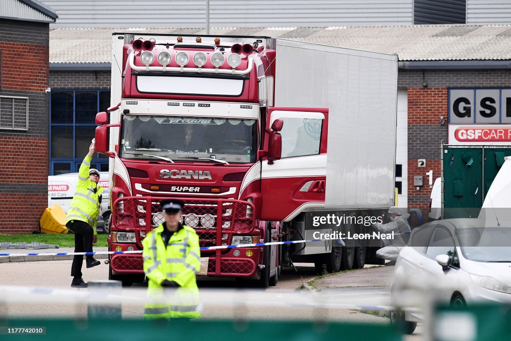 39 Bodies Discovered In Lorry In Thurrock