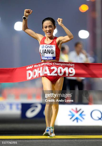 Ee Rui Leang 90 Liang Rui Photos & High Res Pictures - Getty Images