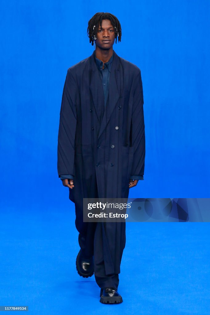 Balenciaga : Runway - Paris Fashion Week - Womenswear Spring Summer 2020