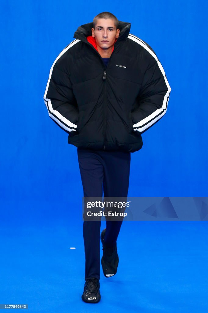 Balenciaga : Runway - Paris Fashion Week - Womenswear Spring Summer 2020