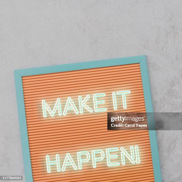 make it happen text in lightbox - romper el hielo fotografías e imágenes de stock