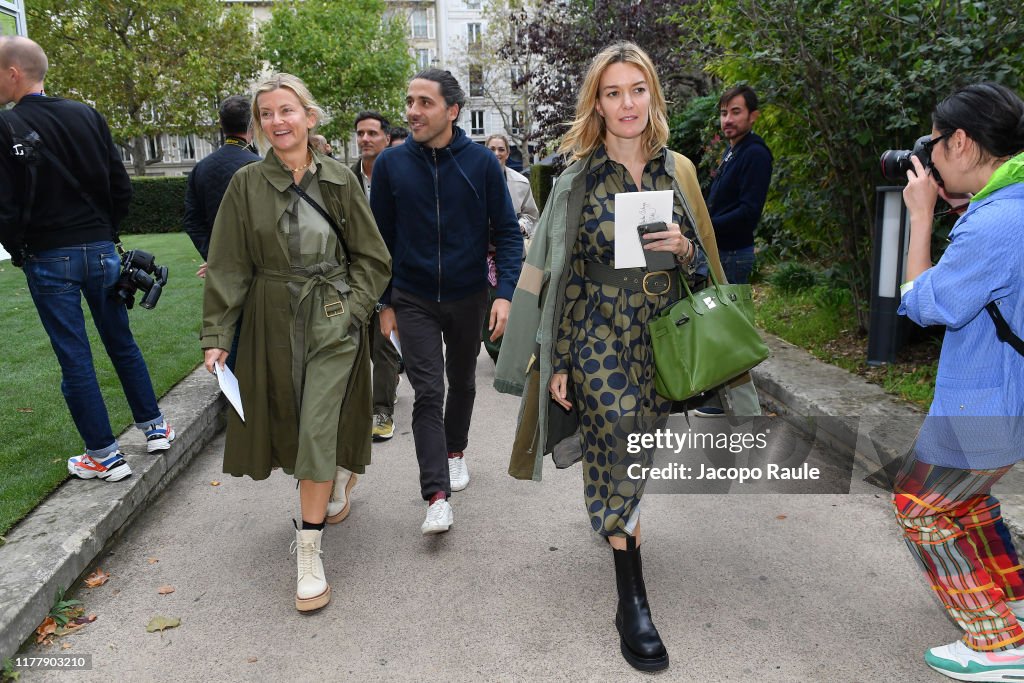 Valentino : Outside Arrivals -  Paris Fashion Week - Womenswear Spring Summer 2020