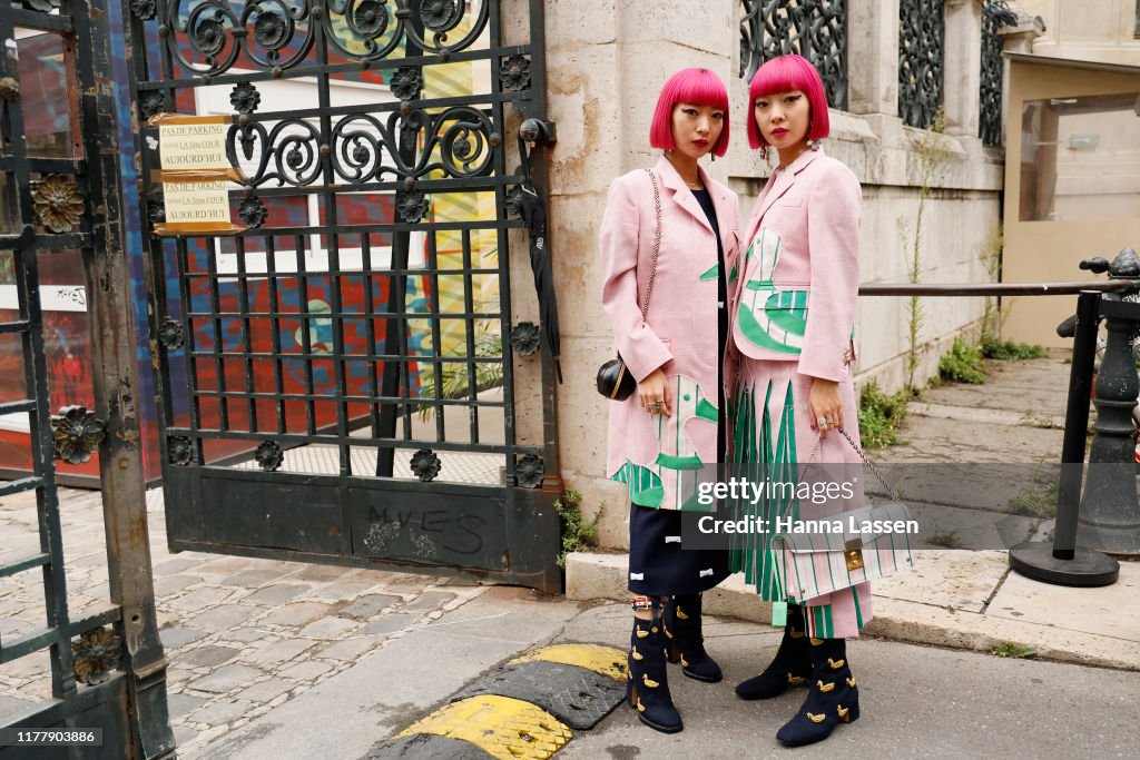 Street Style : Paris Fashion Week - Womenswear Spring Summer 2020 : Day Seven