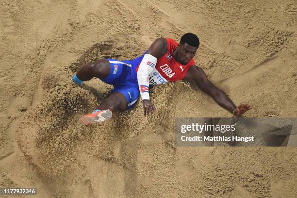 Cristian Nápoles of Cuba competes in the Men's Triple Jump final during day three of 17th IAAF World Athletics Championships Doha 2019 at Khalifa...