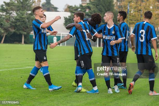 Matias Fonseca of Inter Mailand U19 celebrates after scoring his team's third goal with team mates during the UEFA Youth League match between Inter...
