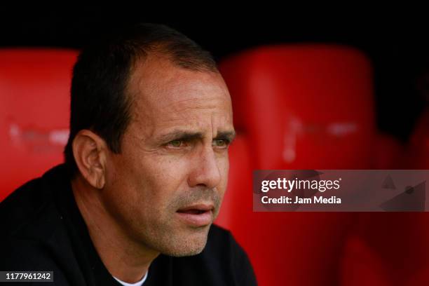 Oscar Pareja, Head Coach of Tijuana observes the game during the 12th round match between Atletico San Luis and Tijuana as part of the Torneo...