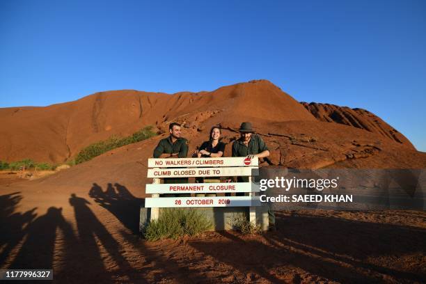 Uluru Ranger Color Code Aboriginal Ranger - Fotografias e Filmes do Acervo - Getty Images