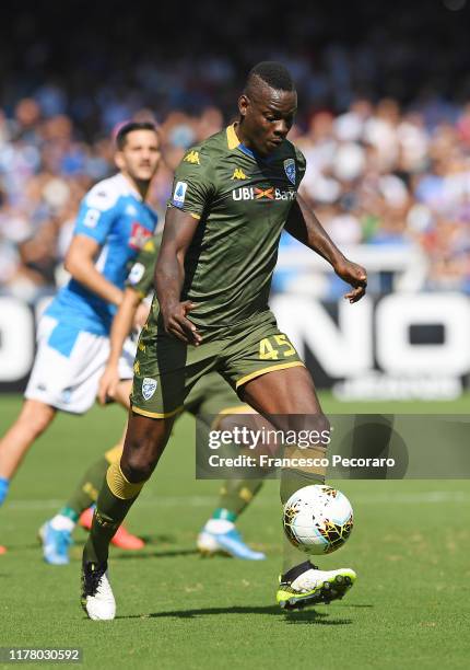 Mario Balotelli of Brescia Calcio during the Serie A match between SSC Napoli and Brescia Calcio at Stadio San Paolo on September 29, 2019 in Naples,...