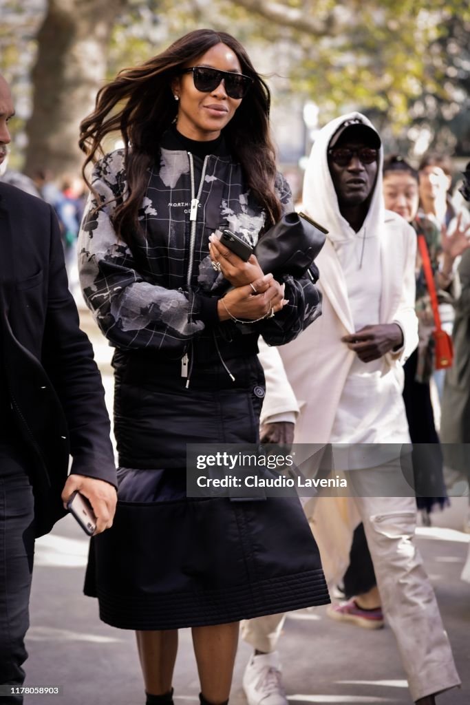 Street Style : Paris Fashion Week - Womenswear Spring Summer 2020 : Day Eight