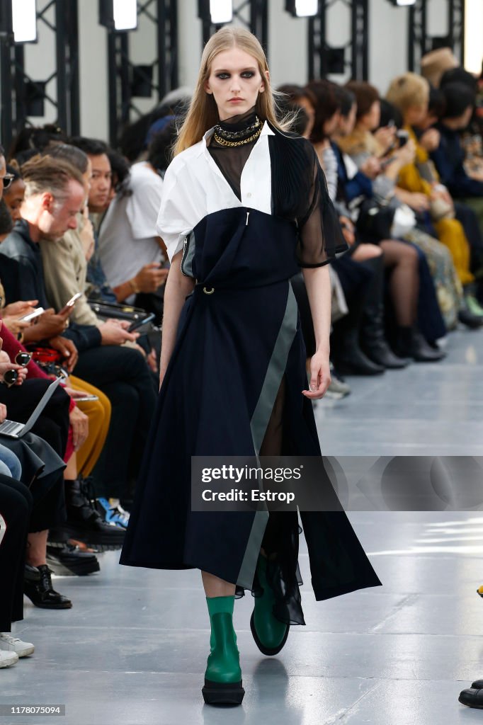 Sacai : Runway - Paris Fashion Week - Womenswear Spring Summer 2020