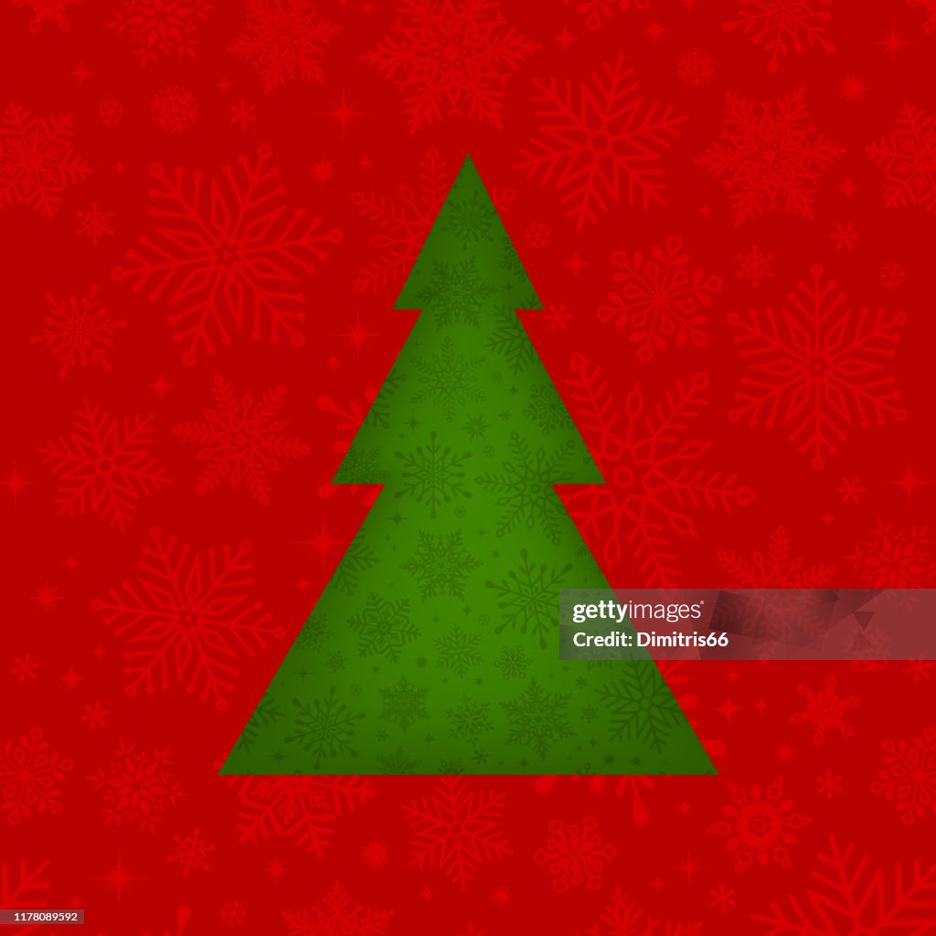 Albero di Natale verde su sfondo rosso strutturato. Biglietto d'auguri per le vacanze.