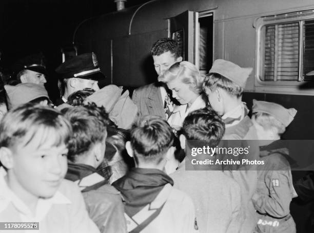 Doris Ricono Bob Doris Photos and Premium High Res Pictures - Getty Images