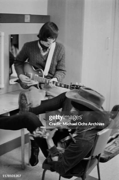 Sal Yanovsky Zal Yanovsky Photos and Premium High Res Pictures - Getty Images