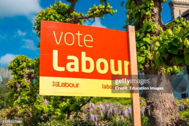 Labor Party Sign 3,386 Labour Poster Stock Photos, High-Res Pictures, and Images - Getty ...