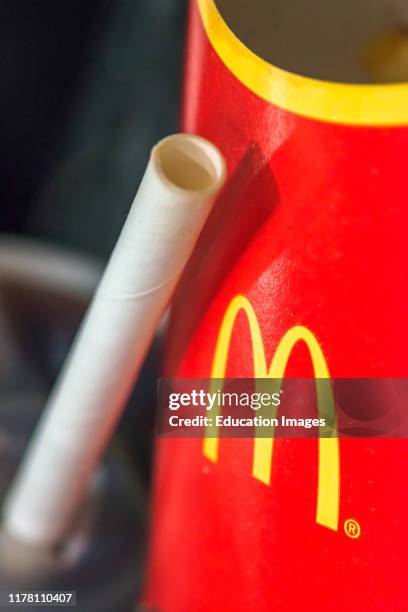McDonalds paper straws recently replaced plastic at their UK stores to combat plastic pollution following a petition by sumofus.