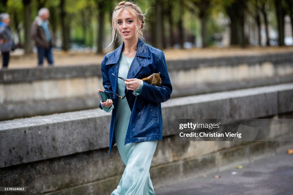 Street Style : Paris Fashion Week - Womenswear Spring Summer 2020 : Day Seven