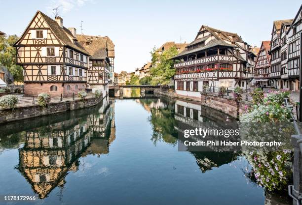 view of petite france, strasbourg - strasbourg fotografías e imágenes de stock