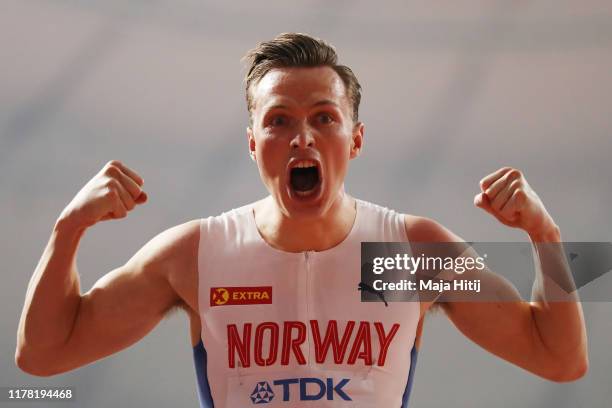 Karsten Warholm of Norway celebrates winning gold in the Men's 400 metres hurdles final during day four of 17th IAAF World Athletics Championships...