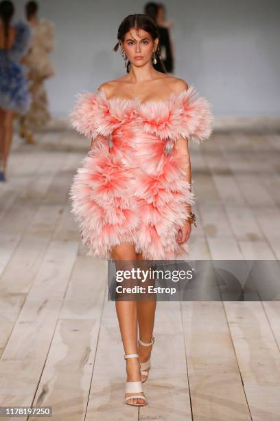 Model Kaia Gerber walks the runway during the Alexander McQueen Womenswear Spring/Summer 2020 show as part of Paris Fashion Week on September 30,...