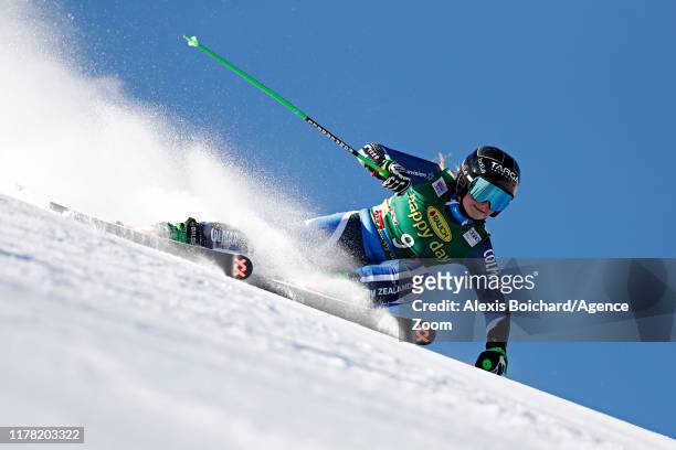 Alice Robinson of New Zealand in action during the Audi FIS Alpine Ski World Cup Women's Giant Slalom on October 26, 2019 in Soelden, Austria.