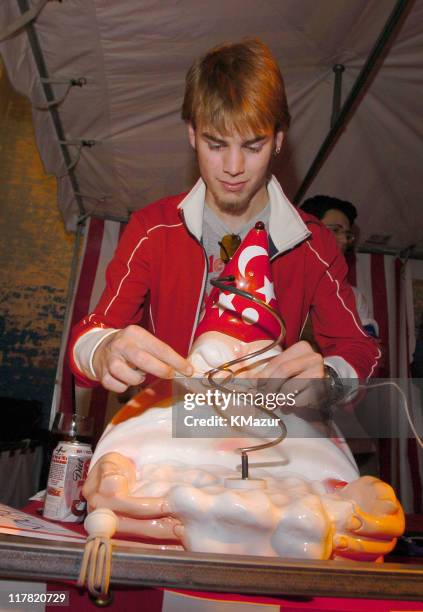 David Gallagher during 11th Annual Kids for Kids Celebrity Carnival to Benefit the Elizabeth Glaser Pediatric AIDS Foundation - Inside at Industria...