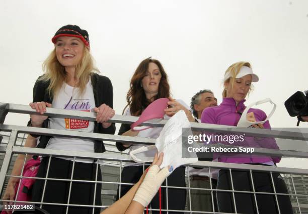 Kate Bosworth, Julianne Moore and Felicity Huffman