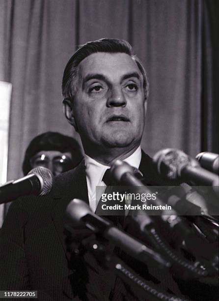 Democratic candidate for president Walter Mondale attends a fundraising rally, Washington, DC, February 15, 1984.