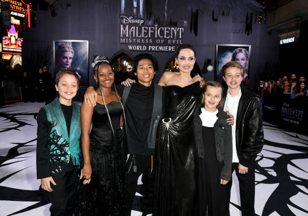 Knox Léon Jolie-Pitt, Zahara Marley Jolie-Pitt, Pax Thien Jolie-Pitt, Angelina Jolie, Vivienne Marcheline Jolie-Pitt, and Shiloh Nouvel Jolie-Pitt...
