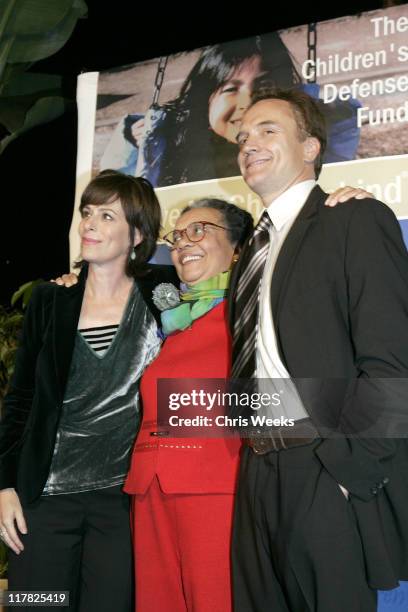 Jane Kaczmarek, Marion Wright Edelman and Bradley Whitford